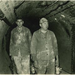 Kerzenheimer Bergmänner in der Grube unter Tage