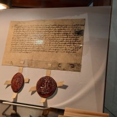 Urkunde im Museum Nassauer Sälchen