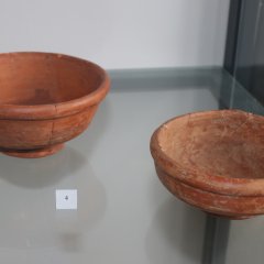 Tonschalen im Römermuseum